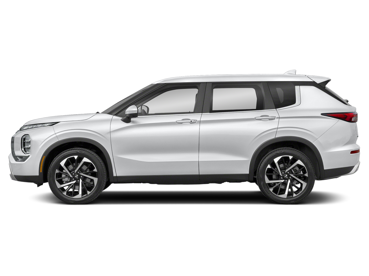 2022 Mitsubishi Outlander Base