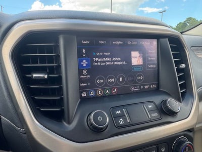 2022 GMC Acadia Denali