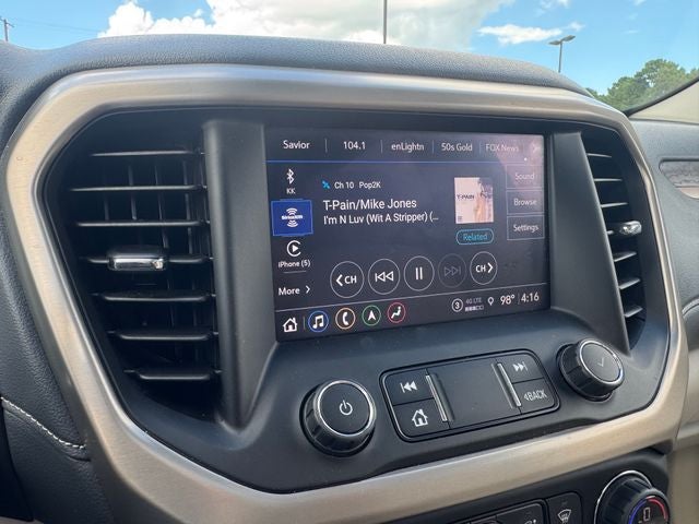 2022 GMC Acadia Denali