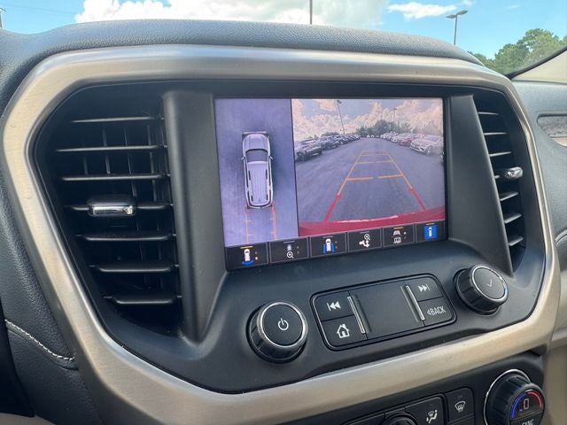 2022 GMC Acadia Denali