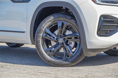 2026 Volkswagen Atlas Cross Sport 2.0T SEL R-Line Black