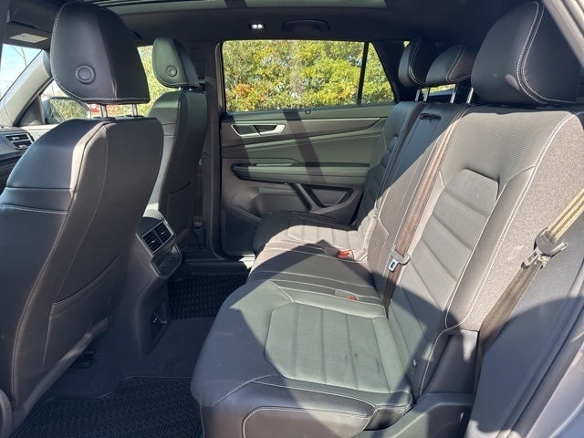 2024 Volkswagen Atlas Cross Sport 2.0T SEL R-Line