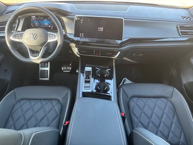 2026 Volkswagen Atlas Cross Sport 2.0T SEL Premium R-Line