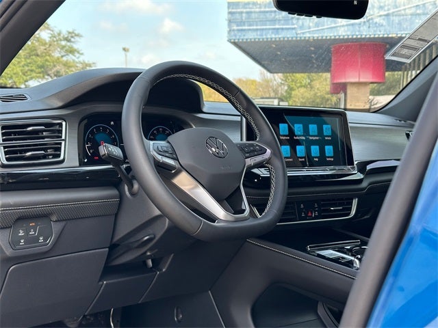 2026 Volkswagen Atlas Cross Sport 2.0T SE W/TECHNOLOGY