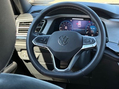 2024 Volkswagen Atlas Cross Sport 2.0T SE w/Technology