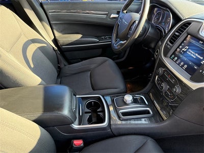 2020 Chrysler 300 Touring