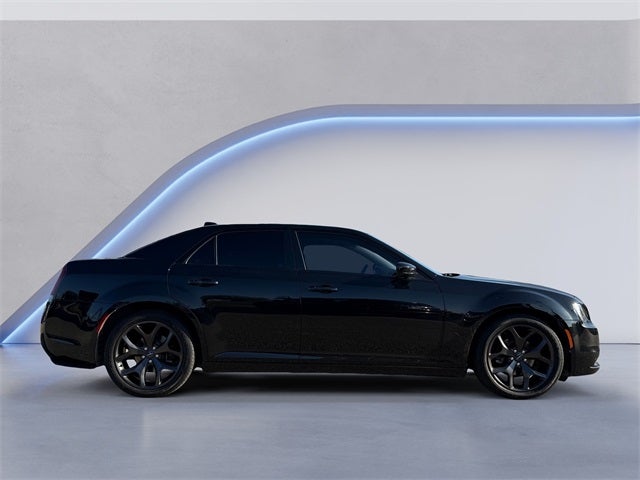 2020 Chrysler 300 Touring