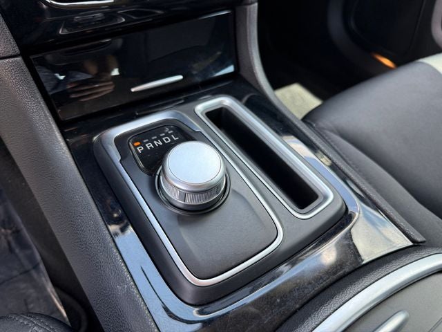 2023 Chrysler 300 Touring