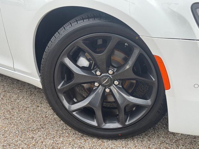 2023 Chrysler 300 S