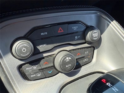 2023 Dodge Challenger SXT