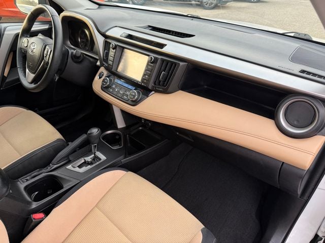 2016 Toyota RAV4 XLE