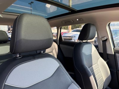 2024 Volkswagen Taos 1.5T SEL