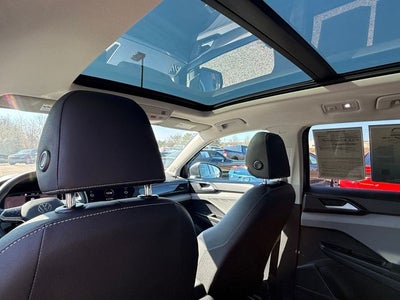 2024 Volkswagen Taos 1.5T SEL