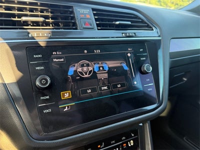 2022 Volkswagen Tiguan 2.0T SE R-Line Black