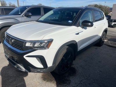 2024 Volkswagen Taos 1.5T SE