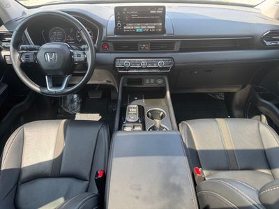 2023 Honda Pilot Touring
