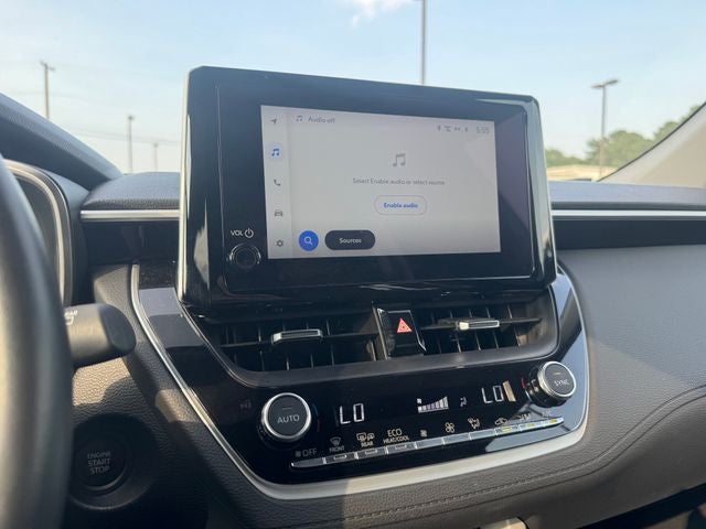 2025 Toyota Corolla Cross XLE
