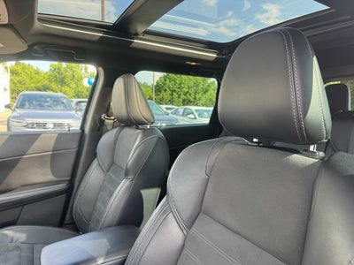 2022 Mitsubishi Outlander Base