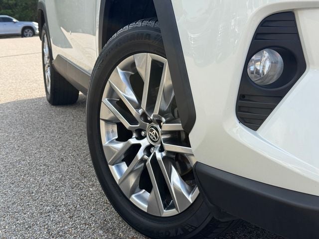 2020 Toyota RAV4 Limited