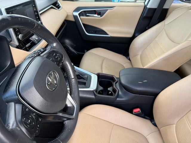 2020 Toyota RAV4 Limited