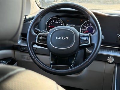 2024 Kia Carnival LX Seat Package