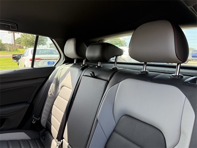 2025 Volkswagen Golf GTI 2.0T SE